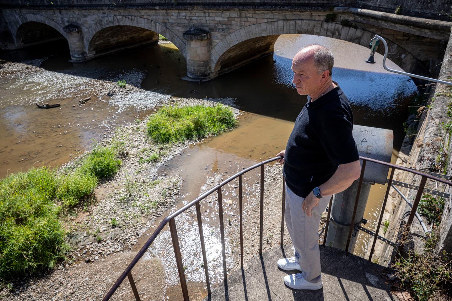 https://www.lemonde.fr/planete/article/2026/09/01/figeac-dans-le-lot-cherche-des-solutions-pour-repondre-aux-futures-penuries-d-eau-en-ete_6763104_3244.html social preview image