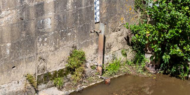 Sécheresse : 64 000 personnes restent privées d’eau du robinet en France métropolitaine