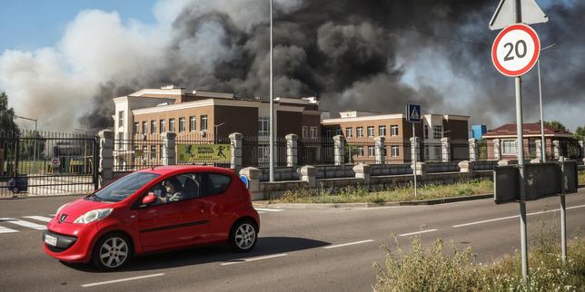 EN DIRECT, guerre en Ukraine : une attaque russe sur un entrepôt à Boutcha, près de Kiev, a tué au moins 27 personnes, selon le gouvernement ukrainien
