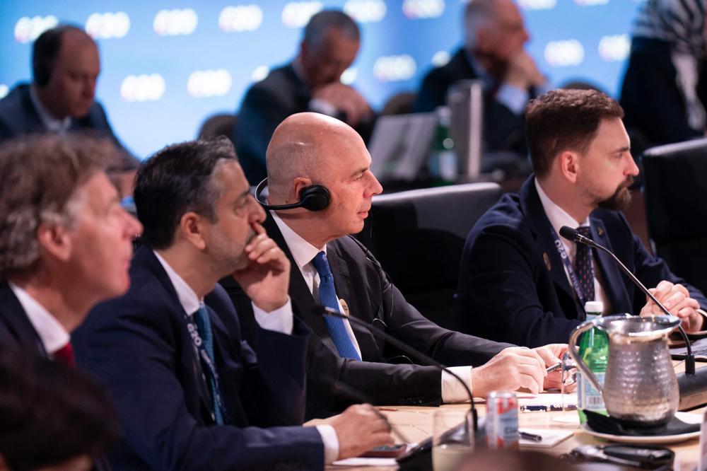 Anton Silouanov, le ministre des finances russe, assiste à une réunion des ministres des finances et des gouverneurs des banques centrales des pays du G20, à Asheville, en Caroline du Nord, le 31 août 2026. - ALLISON JOYCE/AFP