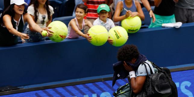 US Open : Arthur Fils, le numéro 1 français, battu dès le premier tour par Stefanos Tsitsipas