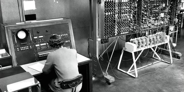 « Histoire culturelle de l’IA » aborde l’intelligence artificielle comme un phénomène social global et une révolution anthropologique
