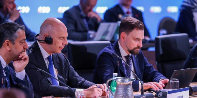 EN DIRECT, guerre en Ukraine : l’UE dénonce la présence de la Russie au G20 finances organisé par les Etats-Unis