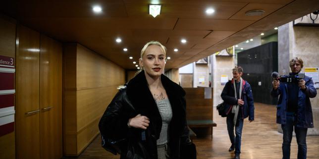 L’influenceuse Mila relaxée en appel pour une raison de procédure après un tweet raciste
