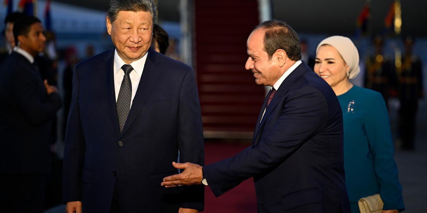 Xi Jinping, en visite en Egypte, tance l’action des Etats-Unis au Moyen-Orient