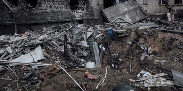 EN DIRECT, guerre en Ukraine : des frappes meurtrières sur Kiev et sa région ; l’Ukraine vise un port russe