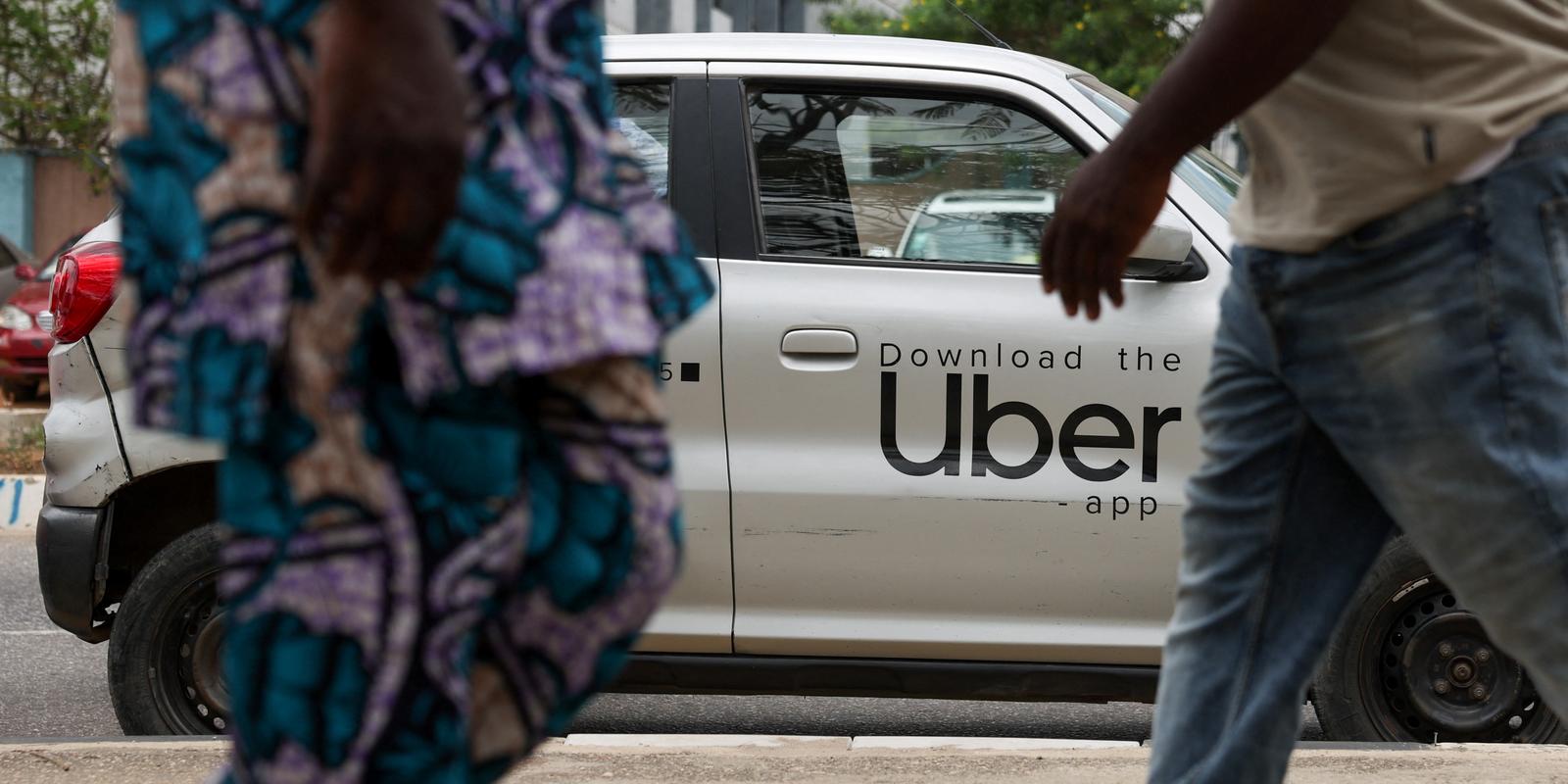 Un rapport dénonce des commissions jusqu'à 45 % pour les chauffeurs Uber en France