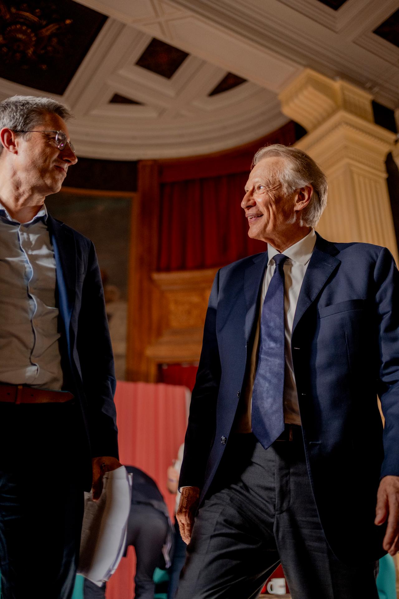 François Ruffin et Dominique de Villepin à l’Académie du climat, à Paris, le 2 septembre 2026.