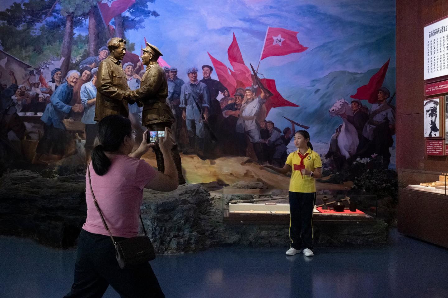 Cinquante ans après la mort de Mao Zedong, l’ombre persistante du « Grand Timonier » sur la Chine