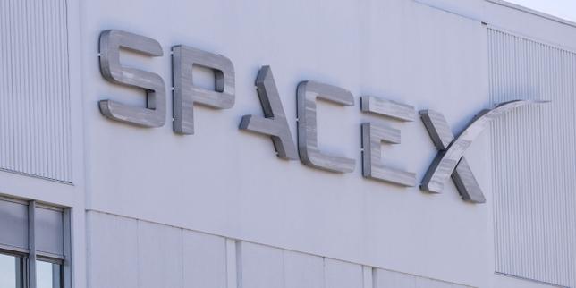 Blue Origin et SpaceX annulent leur venue au sommet spatial à Paris, annonce le ministère de l’espace