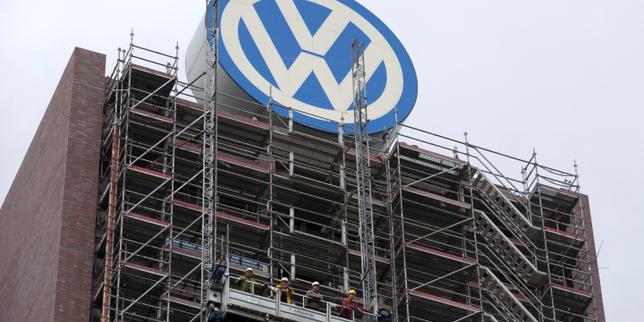 Le conseil de surveillance de Volkswagen approuve un plan de restructuration prévoyant la suppression de 50 000 postes