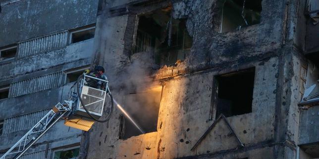 EN DIRECT, guerre en Ukraine : une dizaine de blessés signalés à Kiev à la suite d’attaques de drones russes