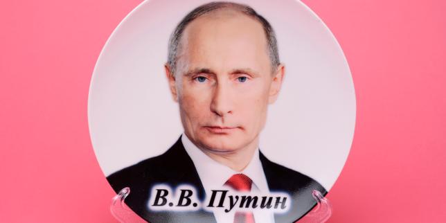 « Le Tsar en personne » : « Le Monde » publie les extraits de l’enquête choc sur le quart de siècle de Vladimir Poutine au pouvoir