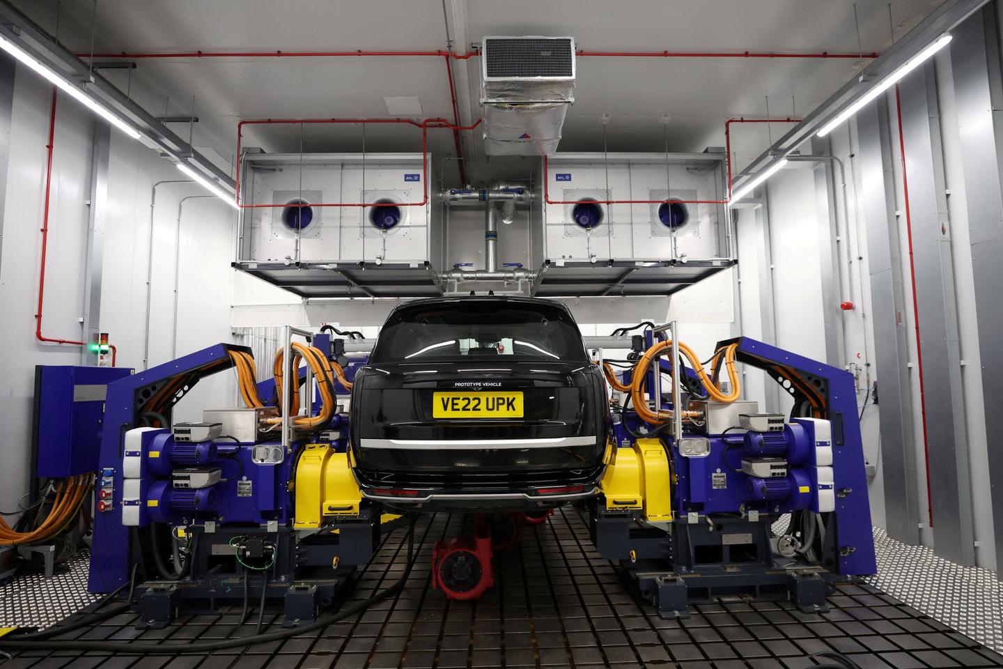 Les licenciements chez Jaguar Land Rover illustrent la crise de l'industrie du Royaume-Uni