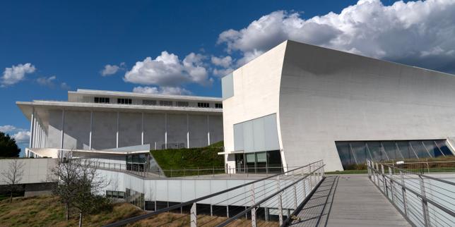 Kennedy Center in Washington faces bankruptcy, media report says