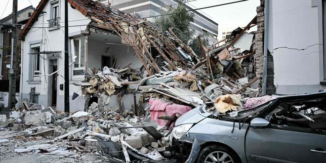 L’explosion d’un pavillon à Aubervilliers cause la mort d’un enfant et fait sept blessés après une fuite de gaz ; une enquête judicaire est ouverte