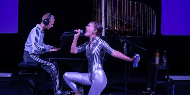 Au Festival d’automne, Elina Kulikova explore une Russie en perdition
