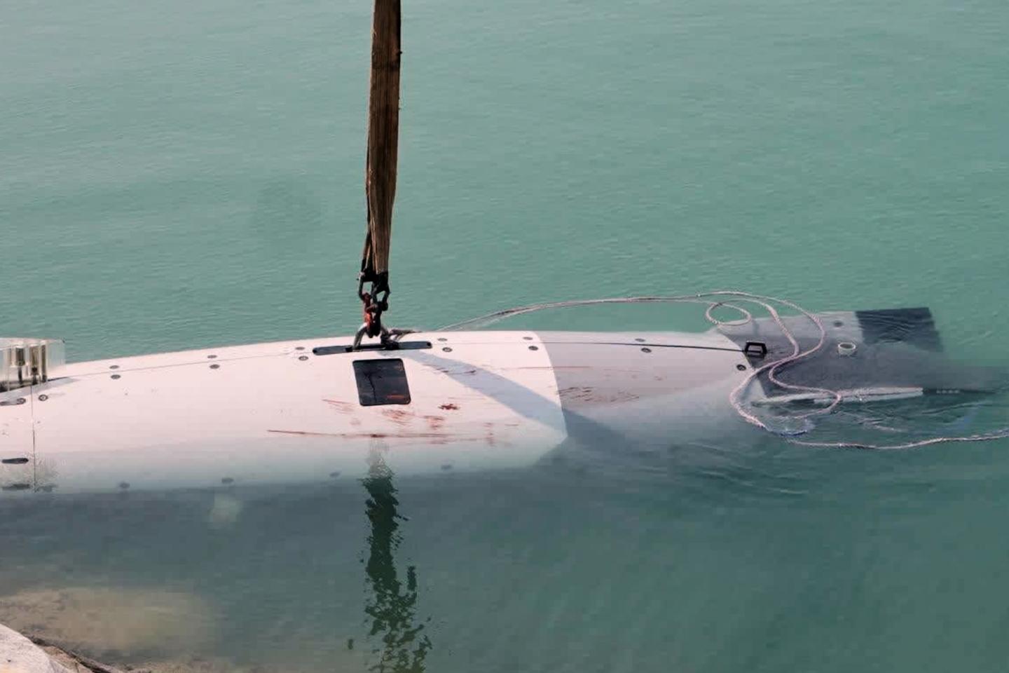 Iran IRGC Claims Attacks on US Ships and Tankers in Strait of Hormuz - News Directory 3