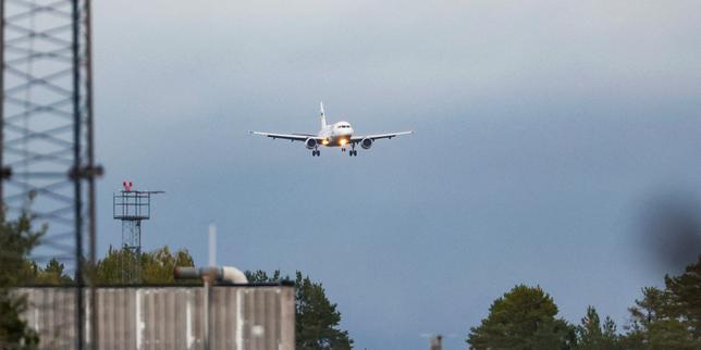 EN DIRECT, guerre en Ukraine : Volodymyr Zelensky affirme que la Russie a tenté à deux reprises de viser son avion avec des drones