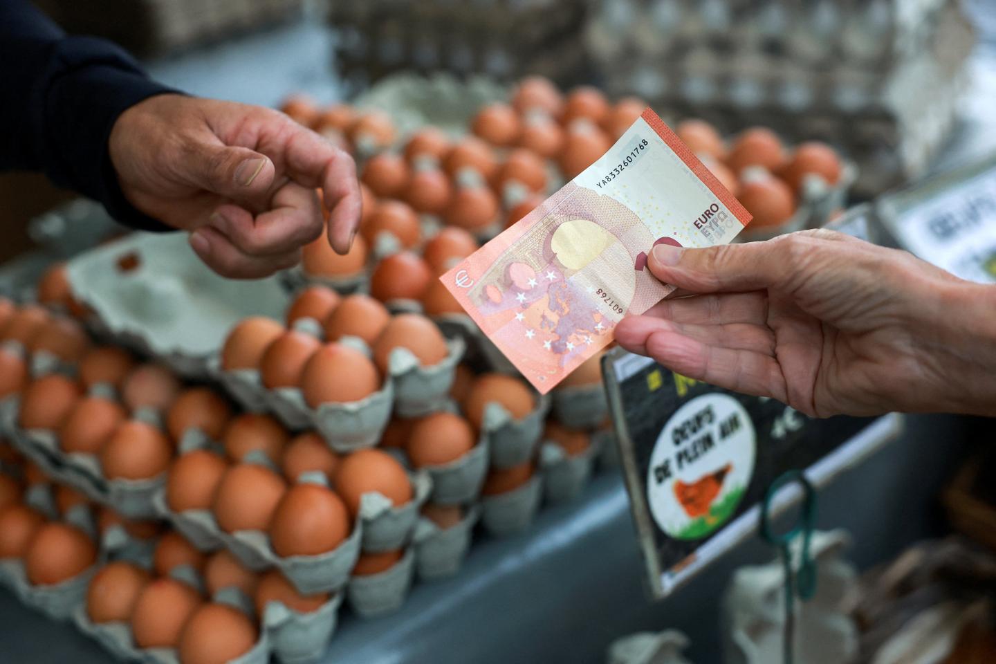 L’économie française en plein décrochage par rapport au reste de l’Europe : croissance faible, inflation et chômage en hausse