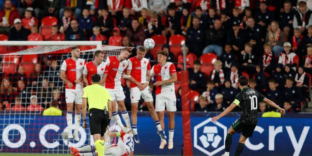 Le point sur : EN DIRECT, Slavia Prague-Lens : les Sang et Or remontent deux buts aux Tchèques dans une folle fin de rencontre