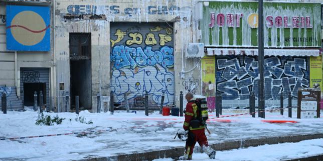A Marseille, le marché du Soleil, haut lieu de la contrefaçon condamné à la fermeture, ravagé par un incendie