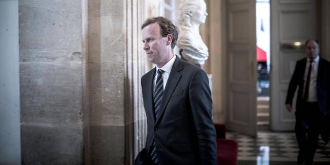 Le maire de Nogent-le-Rotrou (Eure-et-Loir), Harold Huwart, dans la Salle des Quatre Colonnes, à l’Assemblee nationale à Paris, le 20 Janvier 2026. 
