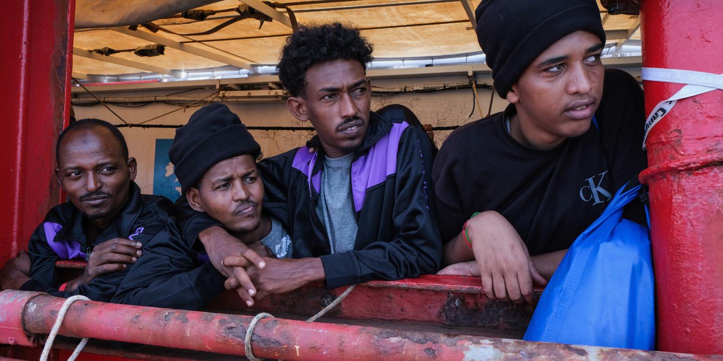 « Plutôt mourir que d’être renvoyé en Libye » : l’odyssée infernale des migrants en Méditerranée centrale