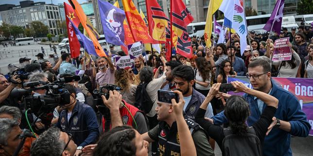 Turkish police arrest dozens in pro-LGBTQ rights rallies