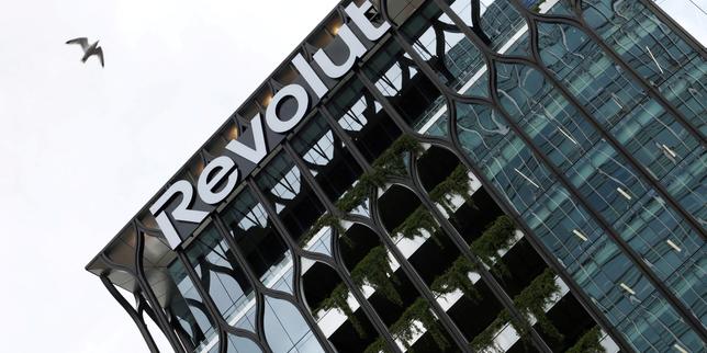 La banque en ligne britannique Revolut se dit victime d’« une escroquerie sophistiquée », des données clients compromises