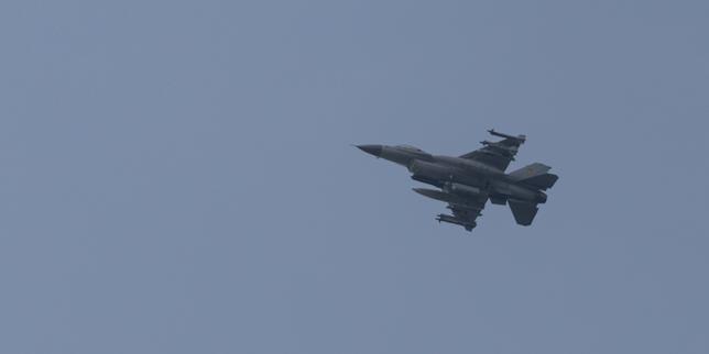 EN DIRECT, guerre en Ukraine : Kiev manque de missiles pour ses F-16 et demande des livraisons d’urgence