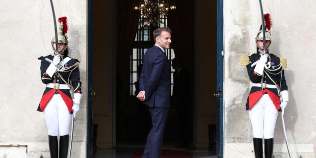 Emmanuel Macron convie les chefs des partis, ou leurs candidats à la présidentielle, pour une réunion vendredi à l’Elysée sur la « dégradation rapide » de la situation internationale