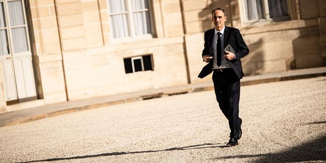 Macron reçoit les chefs de partis à l'Élysée sur la géopolitique et les menaces russes