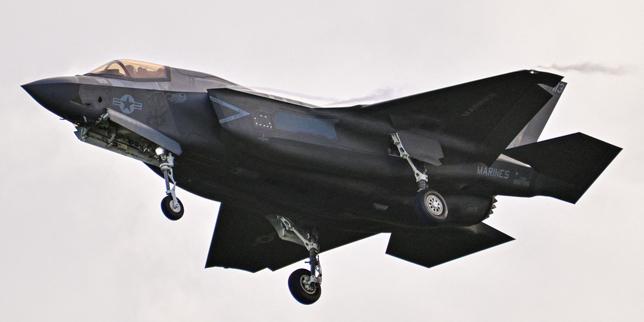 Washington ready to sell 48 F-35 stealth planes to Saudi Arabia, in the midst of conflict in the Middle East