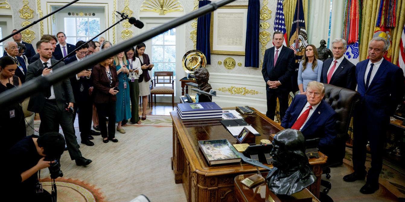 Donald Trump bannit trois grands médias américains de la Maison Blanche