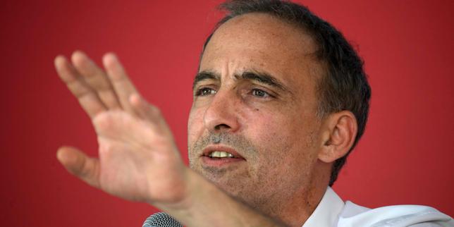 Primaire à gauche : Raphaël Glucksmann, traité de « stagiaire » par Ségolène Royal, la renvoie à des postes « quémandés pendant quarante-cinq ans »