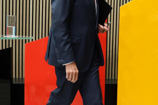 Le chancelier allemand et président de l’Union chrétienne-démocrate (CDU), Friedrich Merz, lors d’une conférence de presse à Berlin, en Allemagne, le 21 septembre 2026, à l’issue des élections régionales.  - JENS SCHLUETER/AFP