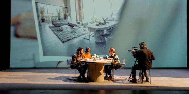 Au Théâtre national Wallonie-Bruxelles, avec « La Fête », une dénonciation du racisme et de son déni