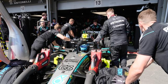 Formule 1 : derrière les succès de Mercedes, en tête du championnat, le ballet maîtrisé des mécaniciens