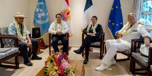 En Polynésie, indépendantistes et autonomistes s’unissent pour demander l’ouverture d’un dialogue avec Paris sur l’avenir institutionnel du territoire
