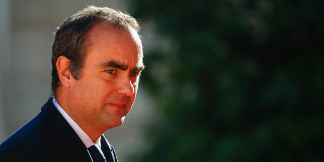 French government's draft budget relies on tax hikes to take back control over public finances
