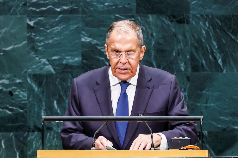 Le ministre russe des affaires étrangères, Sergueï Lavrov, au siège de l’ONU, à New York, le 26 septembre 2026. - EDUARDO MUNOZ/REUTERS