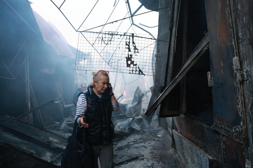 Sur le site d’une attaque de drone russe, à Zaporijia (Ukraine), le 26 septembre 2026. - KATERYNA KLOCHKO/AP