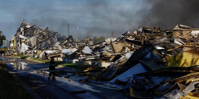 EN DIRECT, guerre en Ukraine : la Russie revendique des bombardements contre un centre de données à Kiev et le port de Kilia