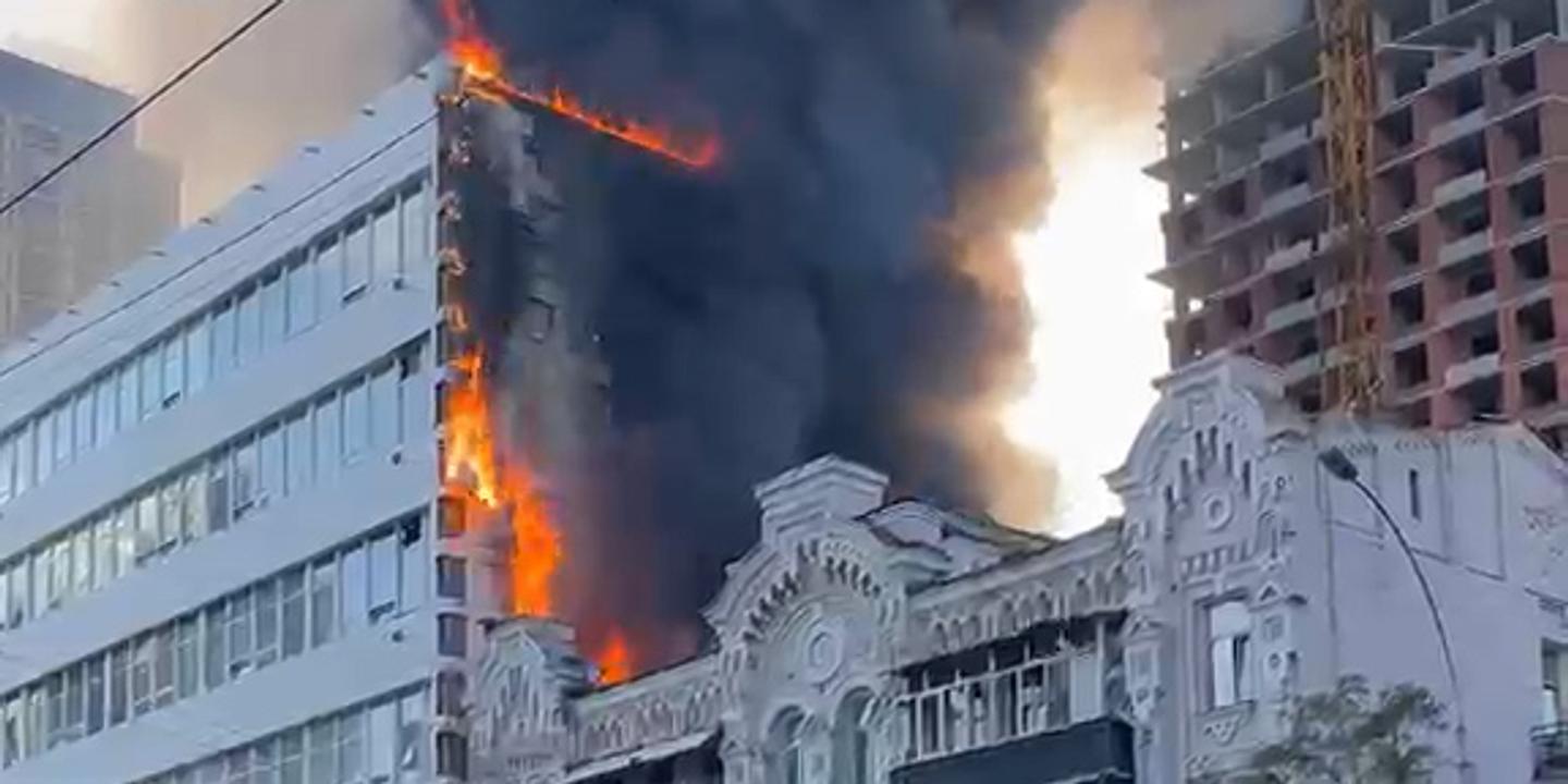 Kiev : les images des dégâts à la suite de la frappe contre une clinique dans le centre de la capitale ukrainienne