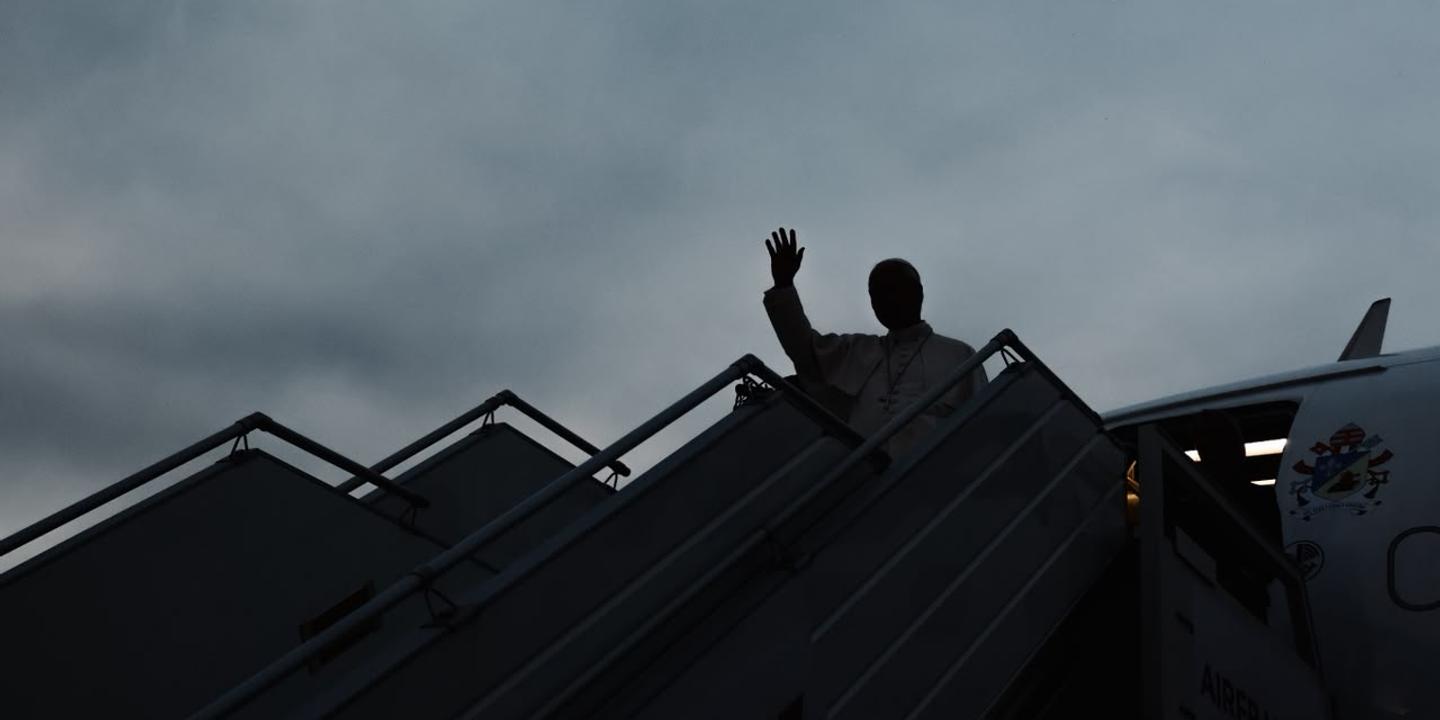 EN DIRECT, voyage du pape à Metz : sur les violences sexuelles au sein de l’Eglise, Léon XIV prend ses distances avec l’expression « caractère systémique » lors de son vol retour