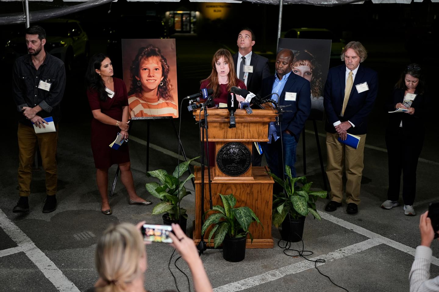 Governor Bill Lee suspends Tennessee executions after Christa Pike procedure