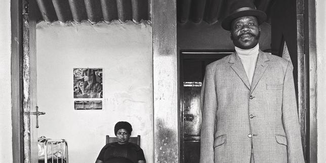 Au Bal, à Paris, de passionnants jeux de doubles autour de la collection de photographies de Michael G. Wilson