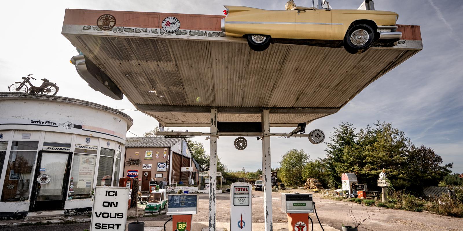 Carburants : Donald Trump dit qu'il « pourrait » demander aux Européens de puiser dans leurs réserves de gazole
