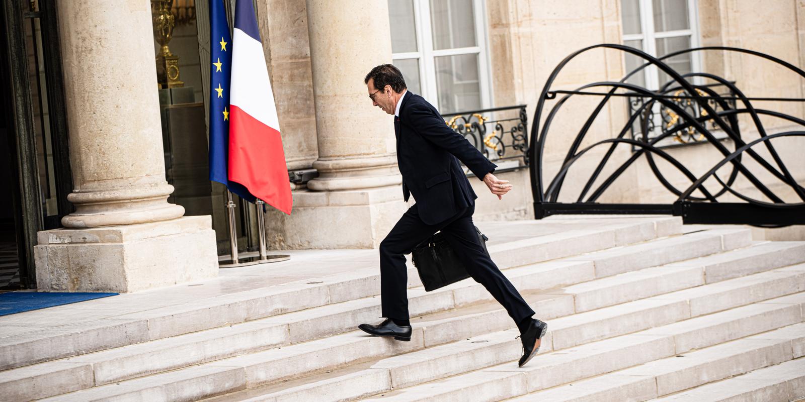 Budget 2027 : les politiques de l'emploi subissent une coupe sévère de 2,5 milliards d'euros